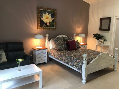 Country Retreat - Hervey Bay Accommodation 0
