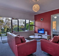 Cove Beach Apartment 1 - Hervey Bay Accommodation