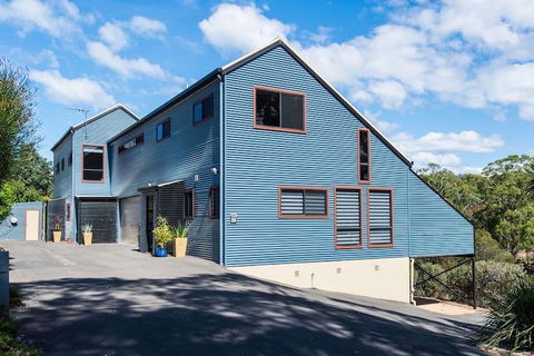 Cove View Retreat - Hervey Bay Accommodation 1