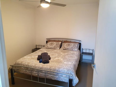 Cowell Holiday Accommodation With Harbour Views - Hervey Bay Accommodation 2