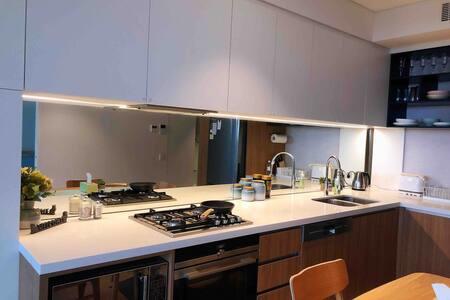 Cozy & Convenient 1Bdr Aparment + FREE Parking - Hervey Bay Accommodation 1