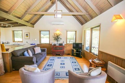 Crabapple Cottage - Tourism Hervey Bay 2