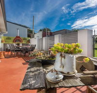Cradle at Casa Blanca Country Retreat - Hervey Bay Accommodation