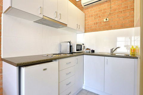 Cranbourne Motor Inn - Hervey Bay Accommodation 2
