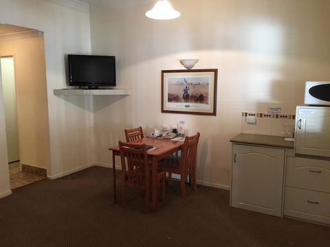 Criterion Motel Rockhampton - Hervey Bay Accommodation 2