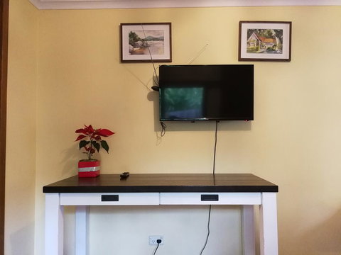 Croydon Station - A Tranquil Retreat - Tourism Hervey Bay 3