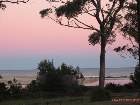 Cudmirrah Reef Cottage - Tourism Hervey Bay 0