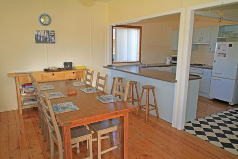 Cudmirrah Reef Cottage - Tourism Hervey Bay 3