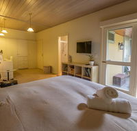 Cygnet Studio on Sturt - Hervey Bay Accommodation