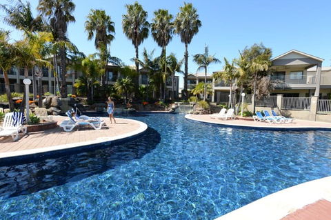 Cypress Drive Apartment - Hervey Bay Accommodation 1