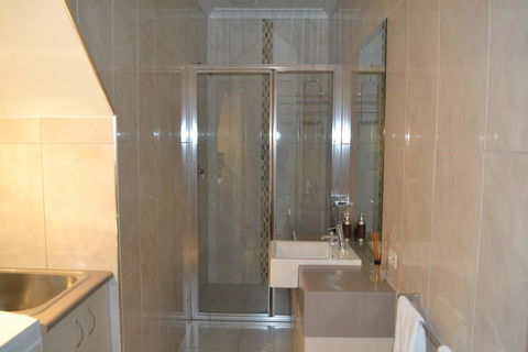 Cypress Drive Town House - Hervey Bay Accommodation 2