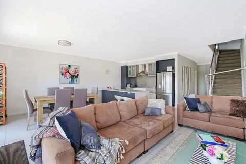 Cypress Townhouse 17 - Suite - Hervey Bay Accommodation 2