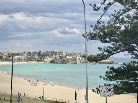 D'Luxe Designer Den Bondi-Ocean View Apartment - Tourism Hervey Bay 1