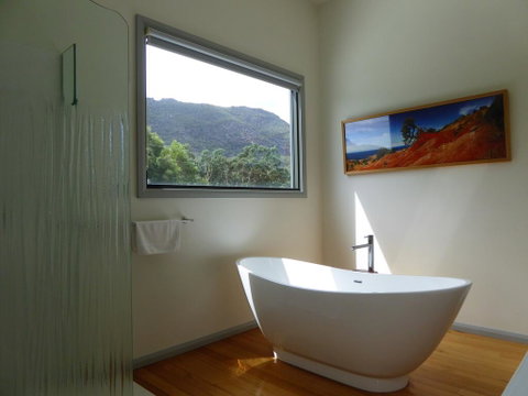 Dacelo - Hervey Bay Accommodation 1