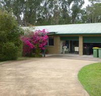 dad  alice's place - Hervey Bay Accommodation