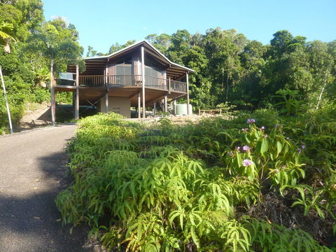 Daintree Holiday Homes - Yurara - Tourism Hervey Bay 1