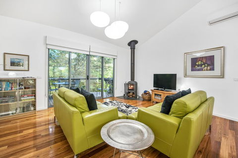 Dalrymples Guest Cottages - Tourism Hervey Bay 3