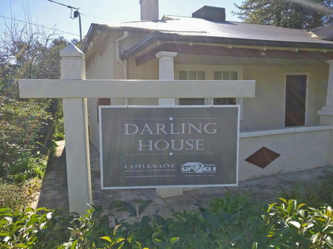 Darling House Castlemaine - Hervey Bay Accommodation 1