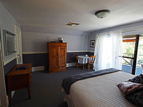 Darlington House - Hervey Bay Accommodation 2