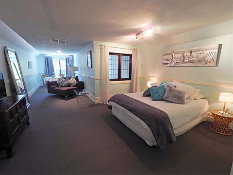 Darlington House - Hervey Bay Accommodation 1
