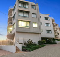 Deepwater Cove Unit 1 68 Lower Gay Tce Bulcock Beach - Tourism Hervey Bay