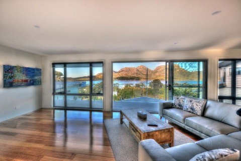 Deja Blu 2 - Hervey Bay Accommodation 3