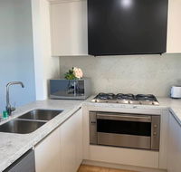 Delicate and Peaceful Bundoora Townhouse 10 - Tourism Hervey Bay