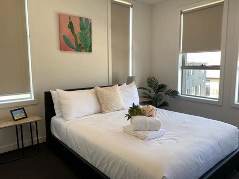 Delicate And Peaceful Bundoora Townhouse 11-R2 - Hervey Bay Accommodation 0
