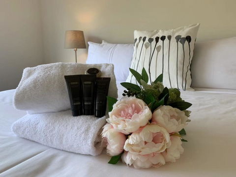 Delicate And Peaceful Bundoora Townhouse 13-R3 - Hervey Bay Accommodation 0