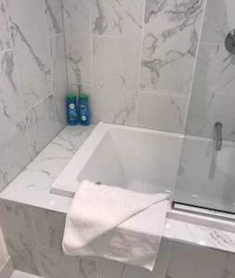 Delicate And Peaceful Bundoora Townhouse 7 - Hervey Bay Accommodation 3