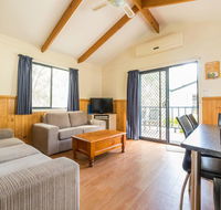 Deniliquin Riverside Caravan Park - Hervey Bay Accommodation