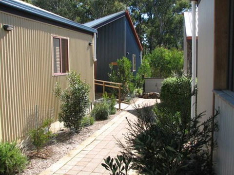 Derwent Bridge Chalets & Studios - Tourism Hervey Bay 2