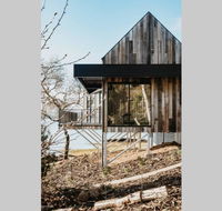 Deviot Boat House - Hervey Bay Accommodation
