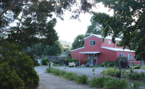 Dixiglen Farm - Tourism Hervey Bay 0