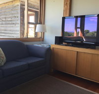 Dolphin Beach House - Hervey Bay Accommodation