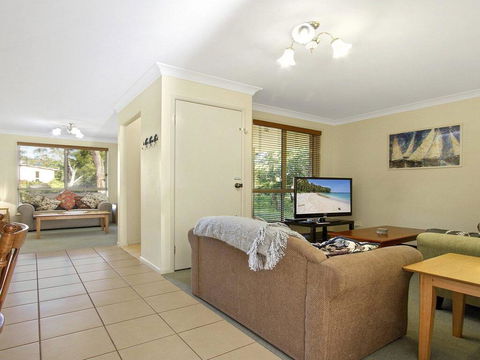 Dolphin Cottage - In The Heart Of Callala Beach - Tourism Hervey Bay 1