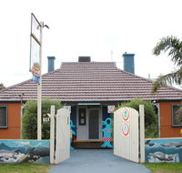 Dolphin Retreat Bunbury YHA - Tourism Hervey Bay