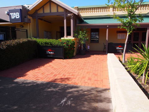 Dongara Hotel Motel - Tourism Hervey Bay 0