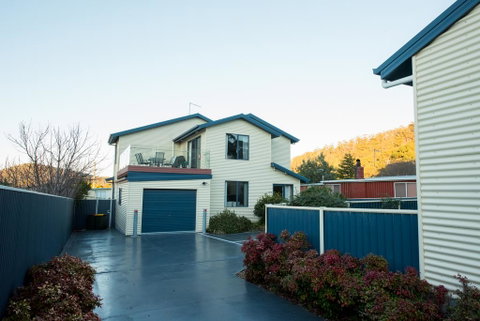 Douglas Street - Hervey Bay Accommodation 0