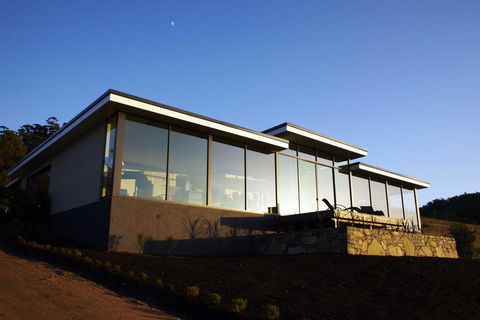 Dragonfly Lodge - Hervey Bay Accommodation 1