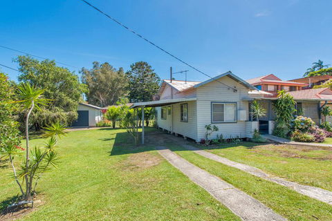 Driftway - Tourism Hervey Bay 1