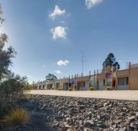 Drouin Motel - Hervey Bay Accommodation