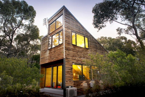 DULC Cabins - Hervey Bay Accommodation 1