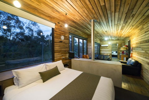 DULC Cabins - Hervey Bay Accommodation 3