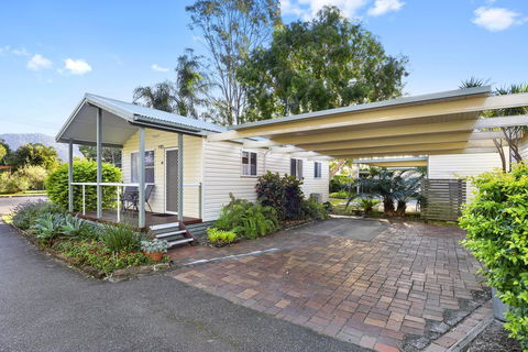 Dunbogan Caravan Park - Hervey Bay Accommodation 0