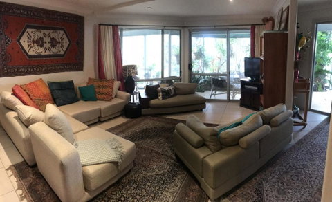 DUNGOOD- 3 Tallarook Cl Dunbogan - Hervey Bay Accommodation 3