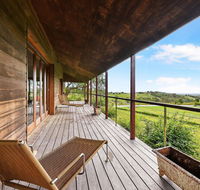 Eagles Rest  Maluna Vineyard - Hervey Bay Accommodation