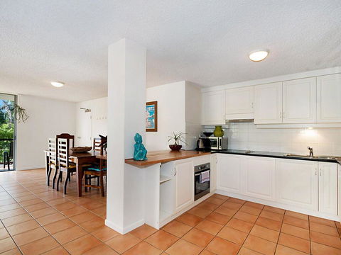 EAST COAST ESCAPES - Byron Beachfront - Hervey Bay Accommodation 1