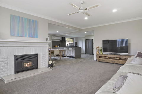 East Coast Hideaway Beach Retreat - Tourism Hervey Bay 1