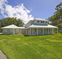 Echo Beach House 16 Reflections Dr - Luxurious House with Magnificent Pool and Ducted Air - Hervey Bay Accommodation
